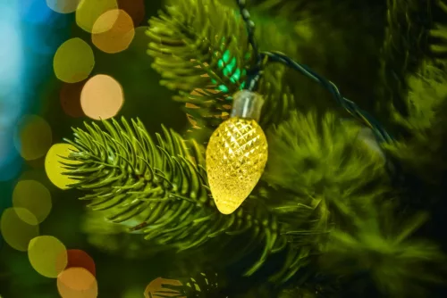 Kristálycsepp fényfüzér 30 LED, zöld kábel, meleg fehér, 600 cm
