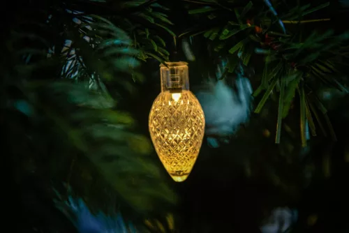 Kristálycsepp fényfüzér 30 LED, zöld kábel, meleg fehér, 600 cm
